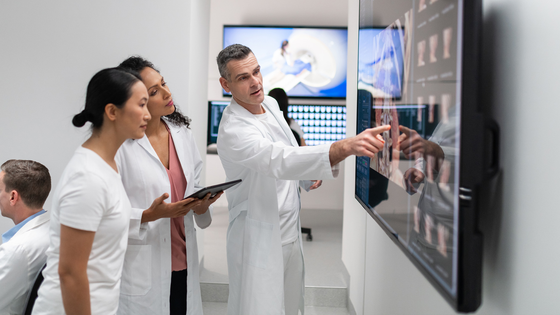 El futuro de la salud: c&oacute;mo la innovaci&oacute;n y la productividad pueden impulsar la sostenibilidad y la calidad de la atenci&oacute;n