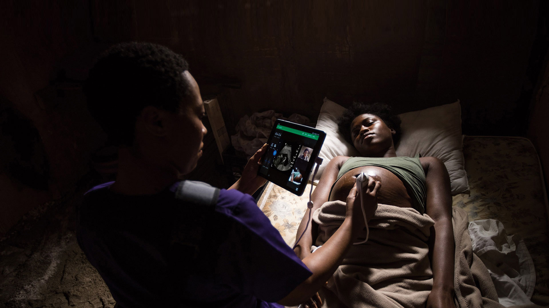 Acceso equitativo a la atenci&oacute;n m&eacute;dica para las madres y los ni&ntilde;os